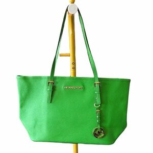 Michael Kors Jet Set Travel Tote Lime Green